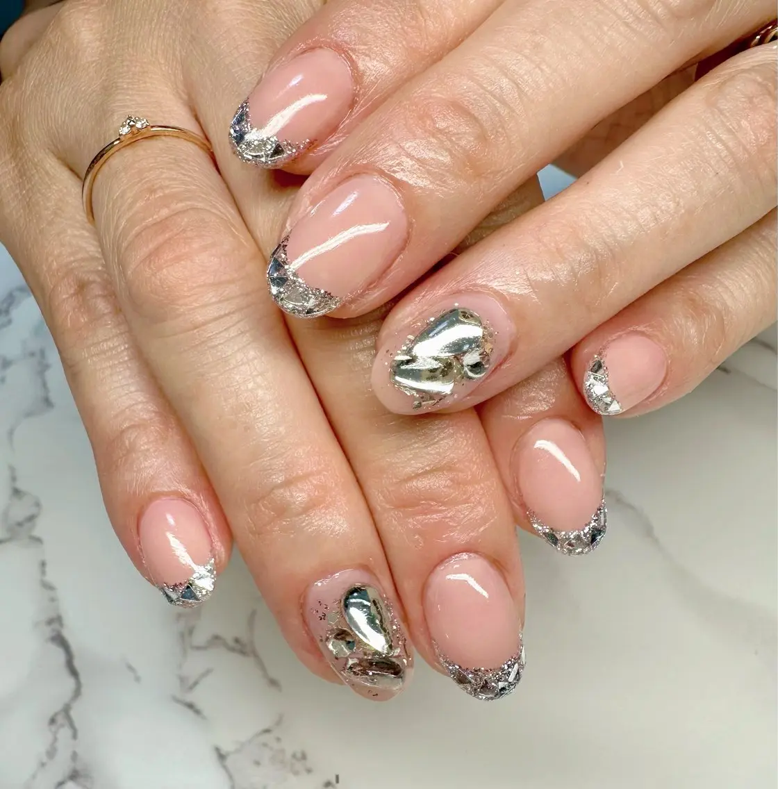 ネイル フレンチネイル ガラスフレンチ マグネットネイル ニュアンスネイル ワンカラーネイル Mai’s nailのネイルデザイン