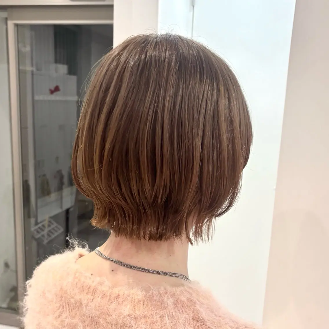 ショート カラー ボブレイヤー ベージュカラー ブリーチ ボブ レイヤーカット 🍯Ayu/ハイトー ン/ブリーチ/ヘアメのヘアスタイル