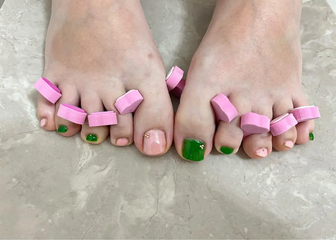 ネイル アートネイル フットネイル Luxy YUKIのネイルデザイン