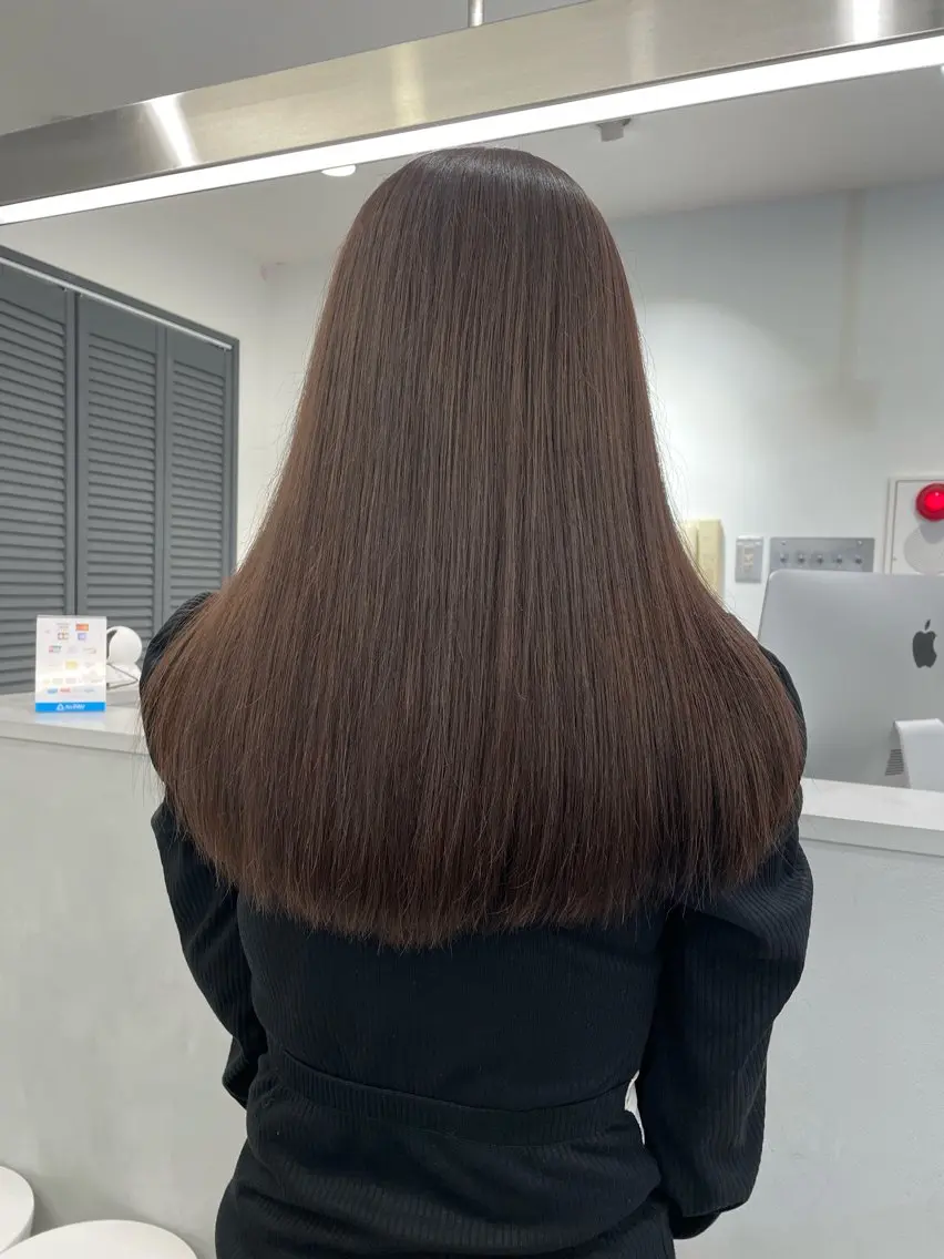 ミディアム カラー 岡本 凛大郎のヘアスタイル