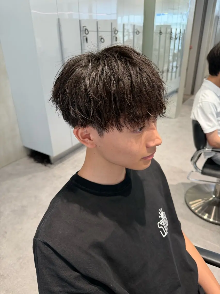 ショート パーマ メンズ カット ヘアカラー パーマ トリートメント 濵本 海斗のヘアスタイル