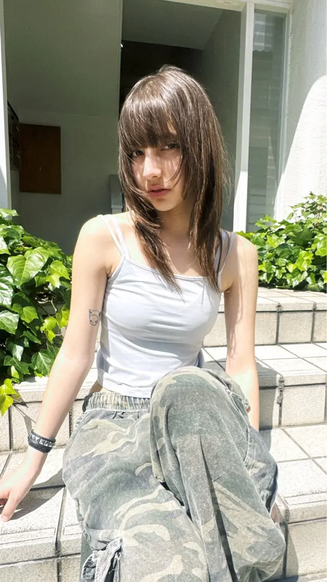 セミロング ヘアカラー SUZUKI KISORA.のヘアスタイル