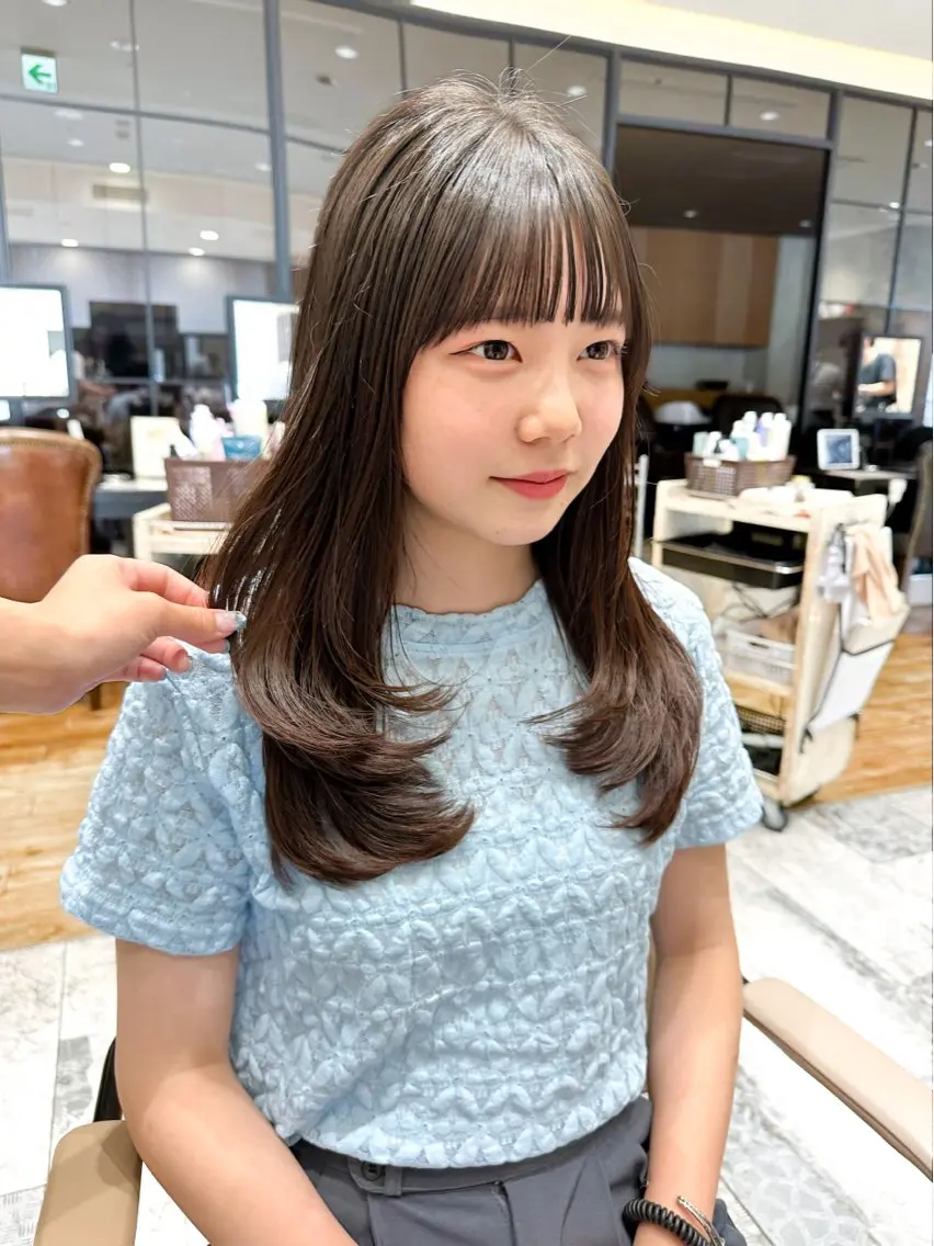 セミロング カラー レイヤーカット カット トリートメント 顔周り/くびれヘア 韓国ヘア💕風間るなのヘアスタイル