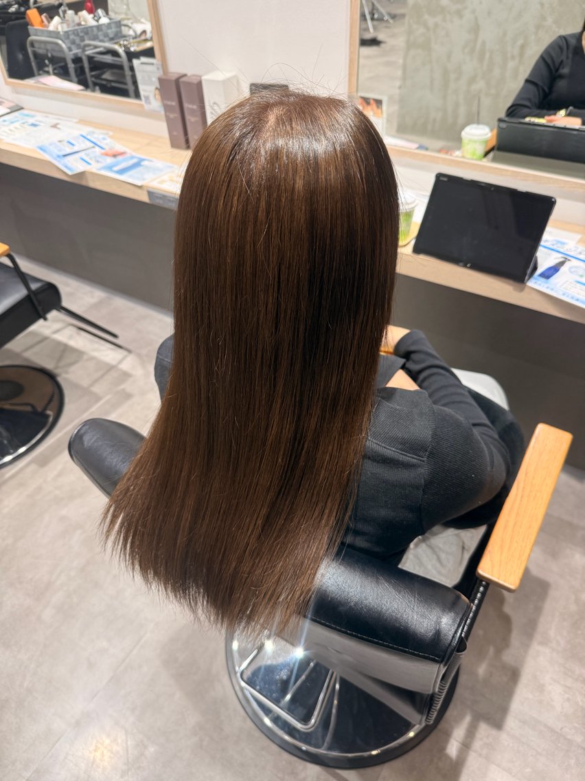 ロング カラー ヘアカラー 佐藤 佳月のヘアスタイル