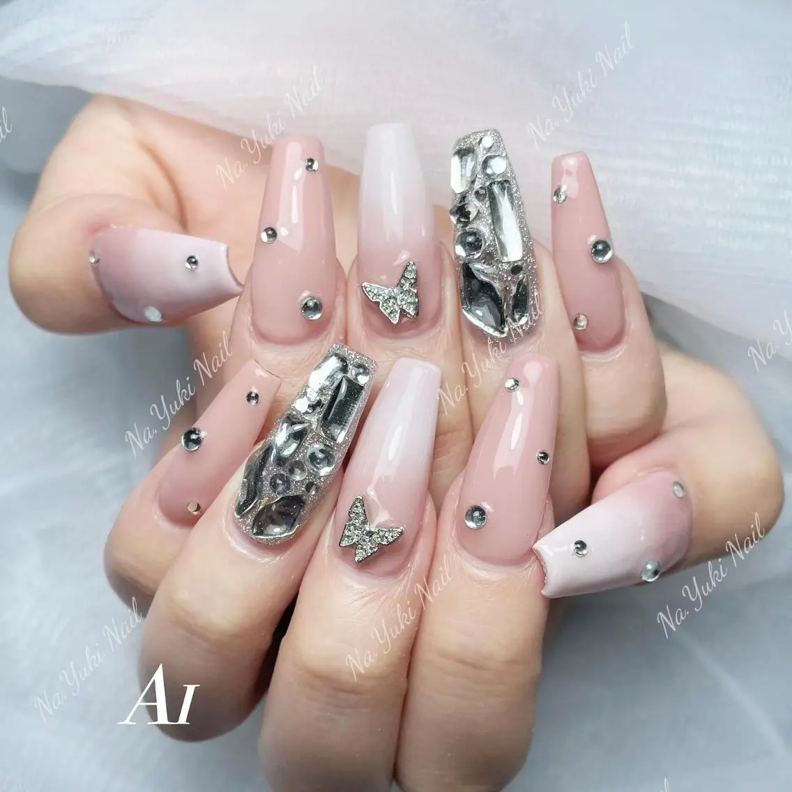 ネイル ハンドネイル ハンドケア YUKI 💗 渋谷店のネイルデザイン