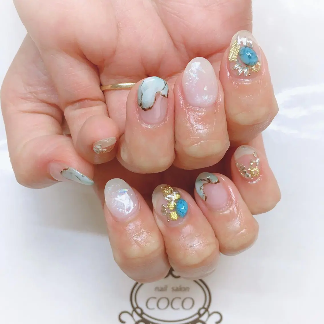 ショート カラー パーマ ヘアアレンジ メンズ キッズ ネイル マツエク・マツパ nail Berunaのネイルデザイン