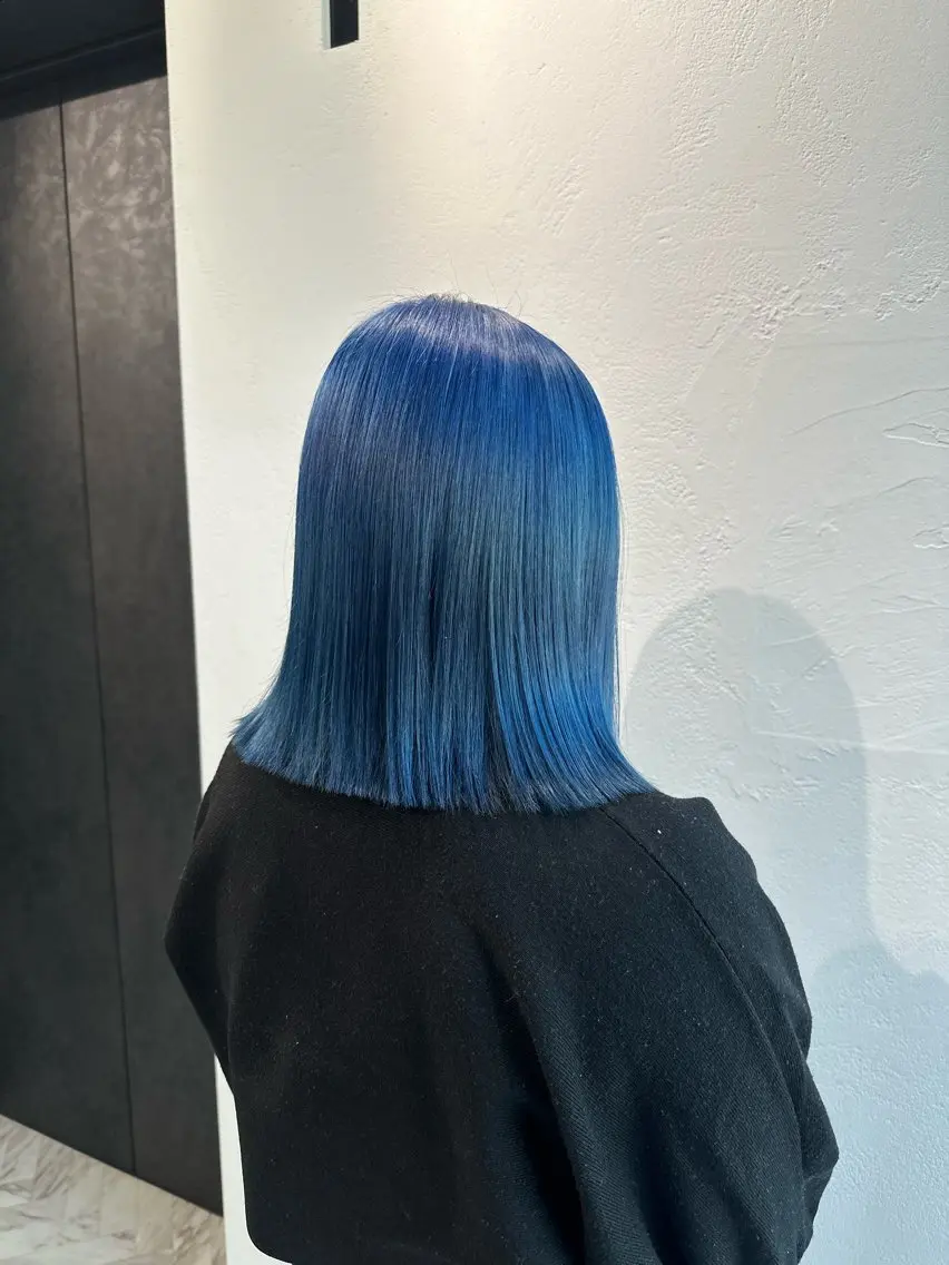 ミディアム カラー ブリーチ ブルーカラー ケアブリーチ ハイトーンカラー ボブ ヘアカラー トリートメント インナーカラー/レイ ヤーカット♡/マキシのヘアスタイル
