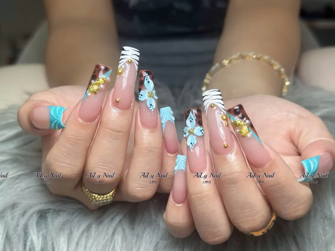 ネイル アートネイル ジェルネイル マグネットネイル ニュアンスネイル シンプルネイル ハンドネイル AiLy Nail 上野店のネイルデザイン