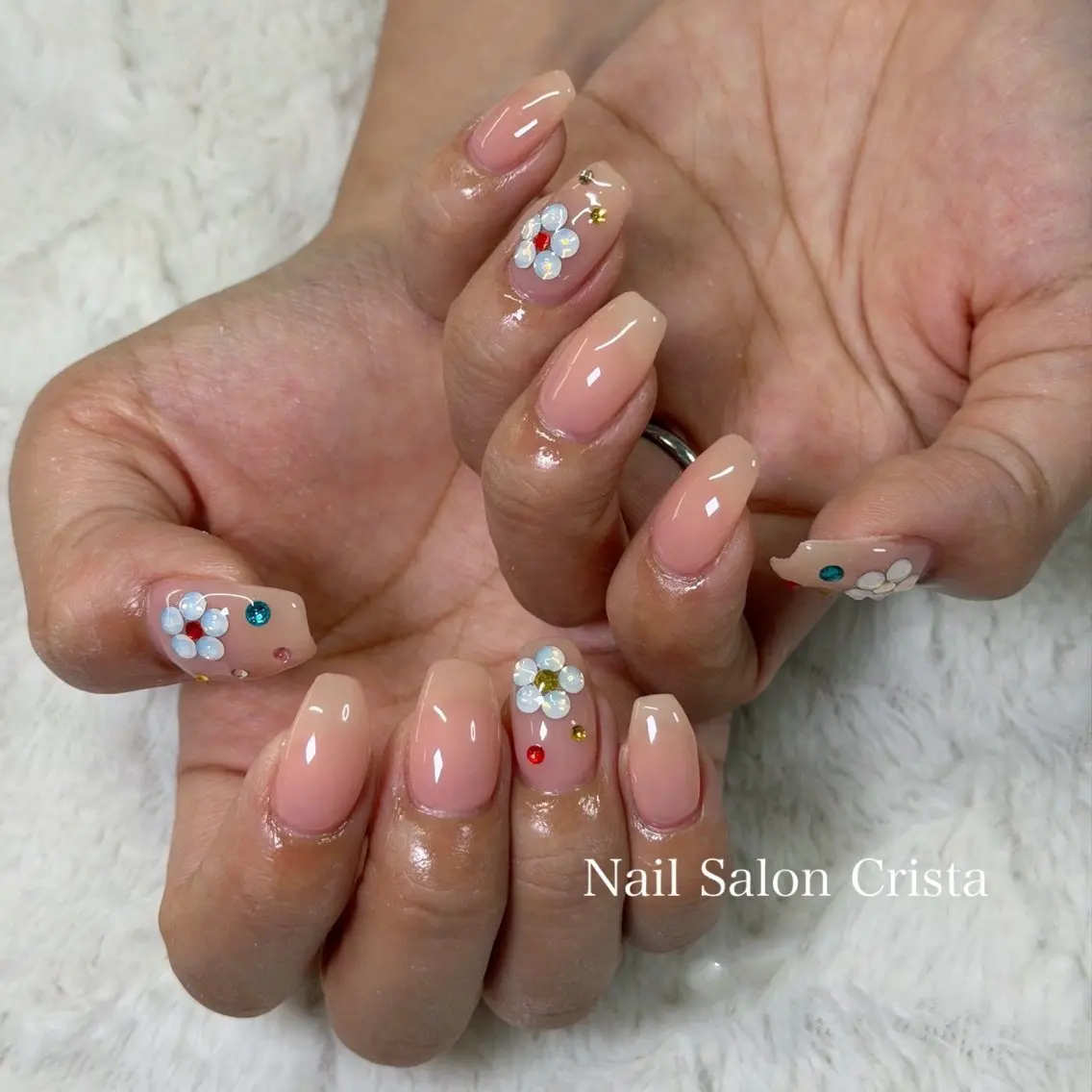 ネイル フラワーネイル ジェルネイル パラジェル CRISTA MOMOのネイルデザイン