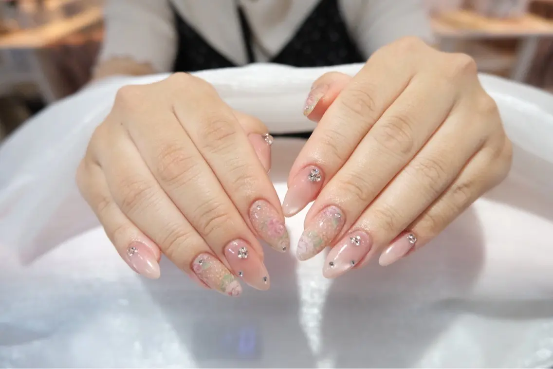 ネイル ハンドネイル Anmi Nail 新宿のネイルデザイン