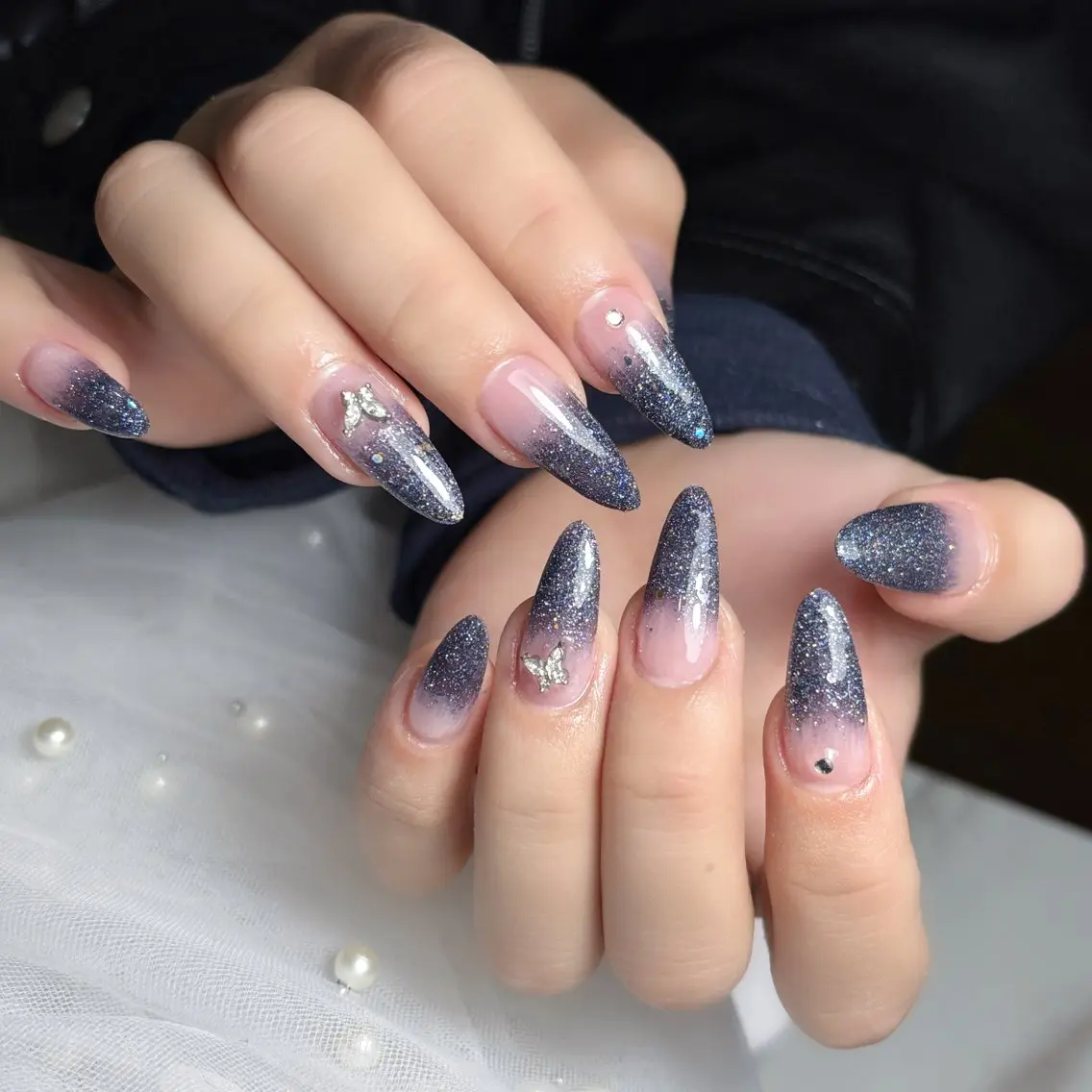 ネイル キラキラネイル シンプルネイル 春ネイル ワンホンネイル 冬ネイル ハンドネイル SORA Nailのネイルデザイン