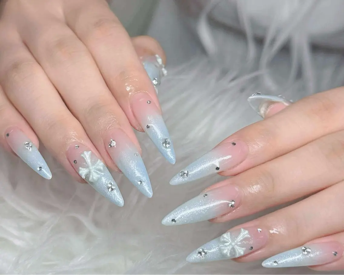 ネイル チークネイル 長さ出し フラッシュネイル フレンチネイル グラデーション ハンドネイル AN NAIL SALONのネイルデザイン