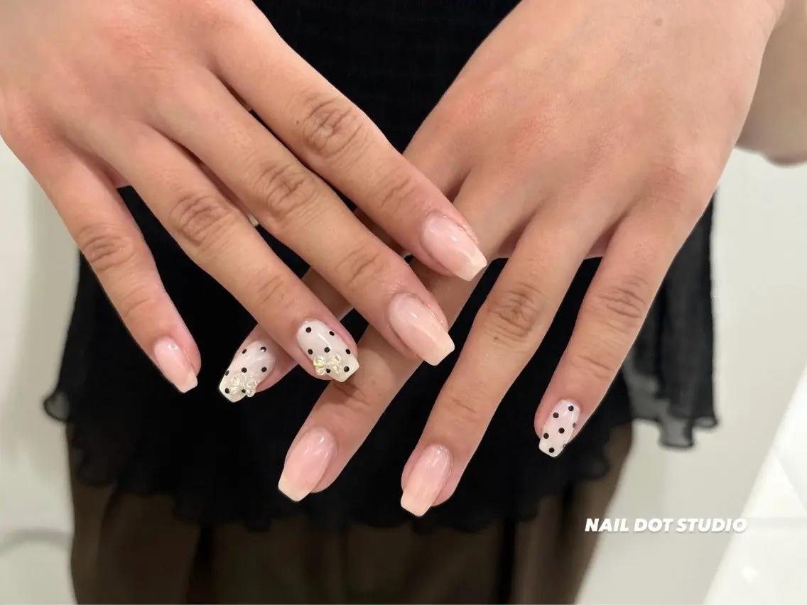 ネイル ハンドネイル NAIL DOT STUDIOsaraのネイルデザイン