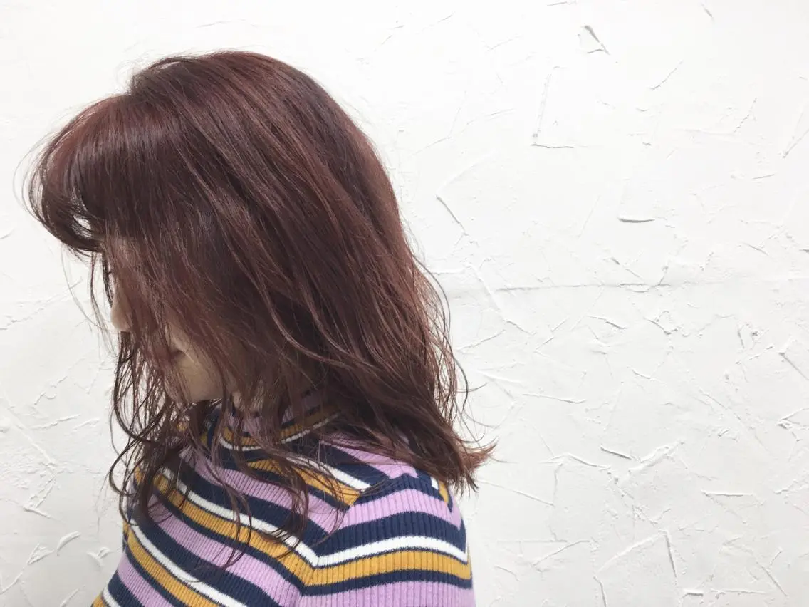 ミディアム カラー ピンクカラー ピンクパープル パープルカラー 脱!黒髪 ダブルカラー【上野】のヘアスタイル