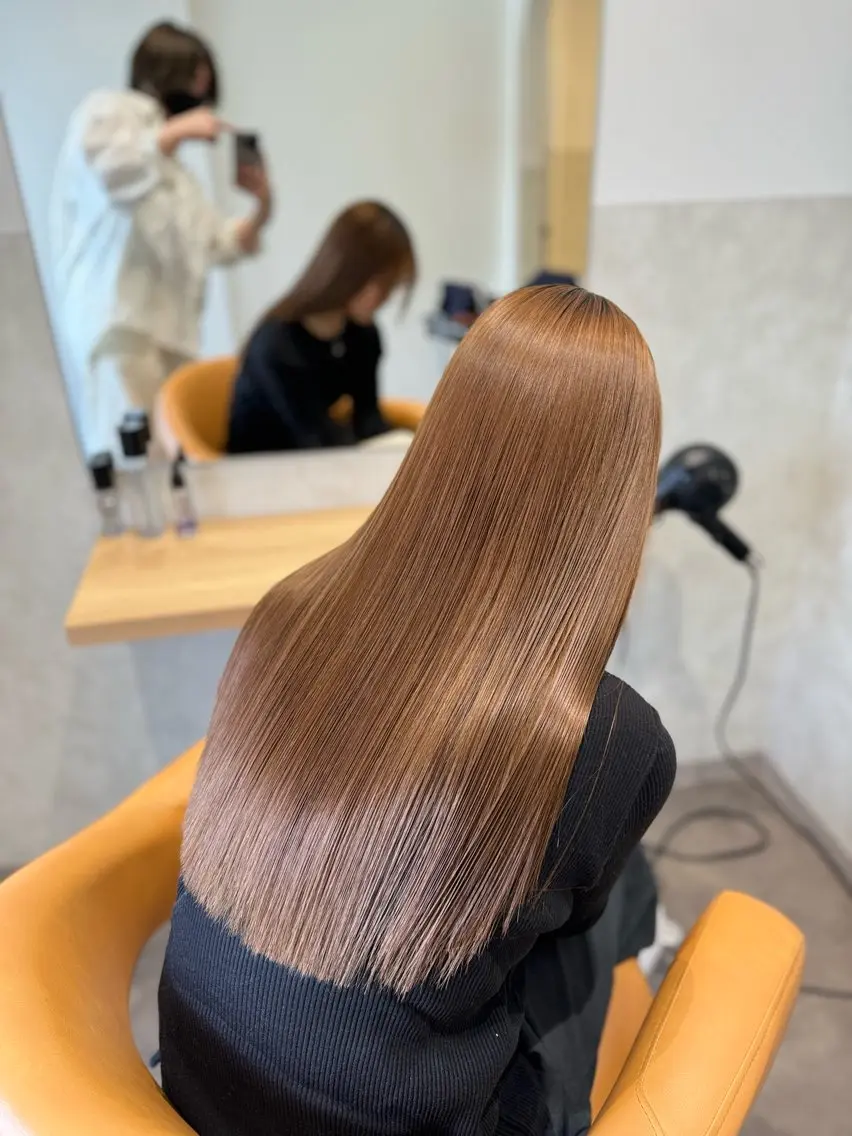 セミロング カラー ヘアアレンジ ブリーチ ケアブリーチ トリートメント 韓国ヘア指名率 No. 1小堀京介のヘアスタイル