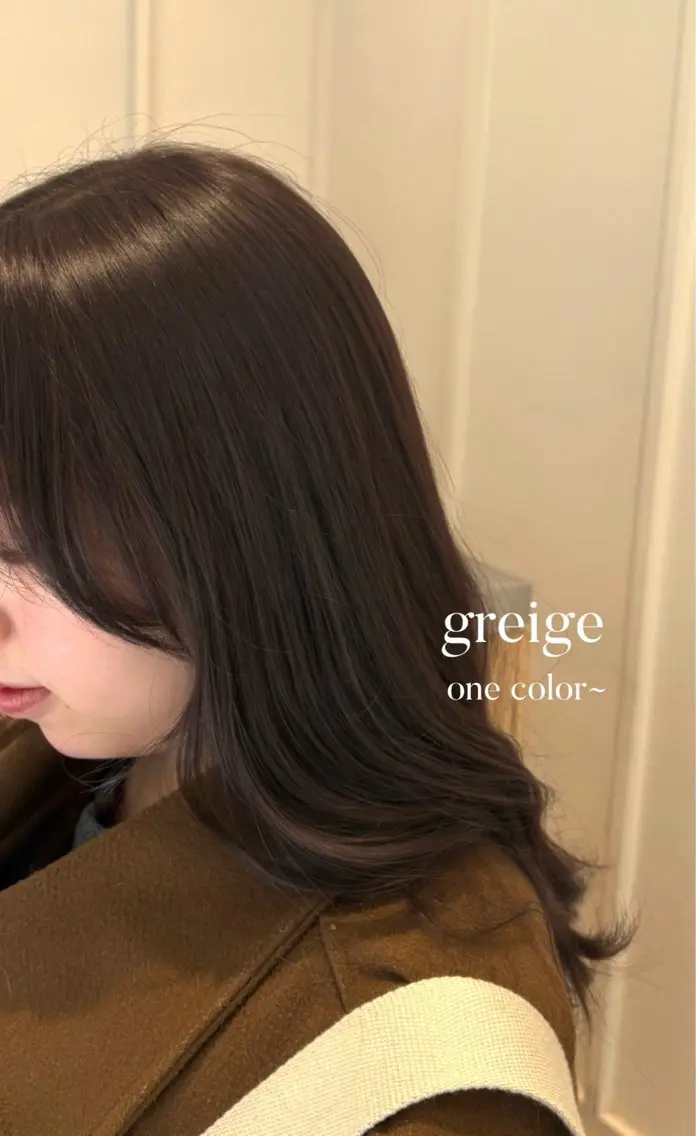 セミロング 顔周り/レイヤー カット🎀ヒラバルのヘアスタイル