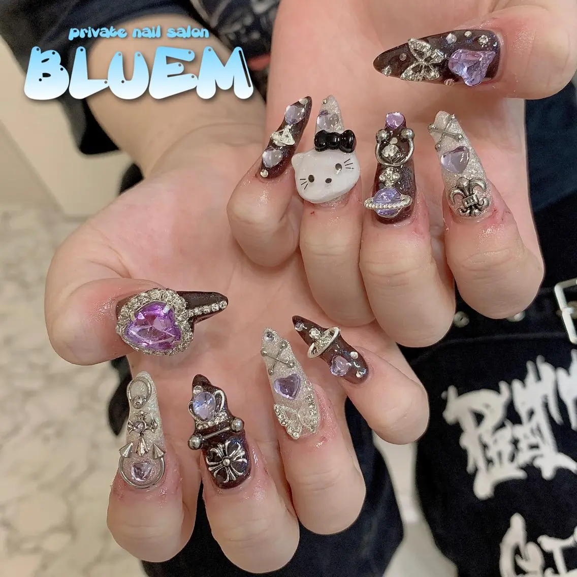 ネイル ハンドネイル BLUEM なな🐶のネイルデザイン