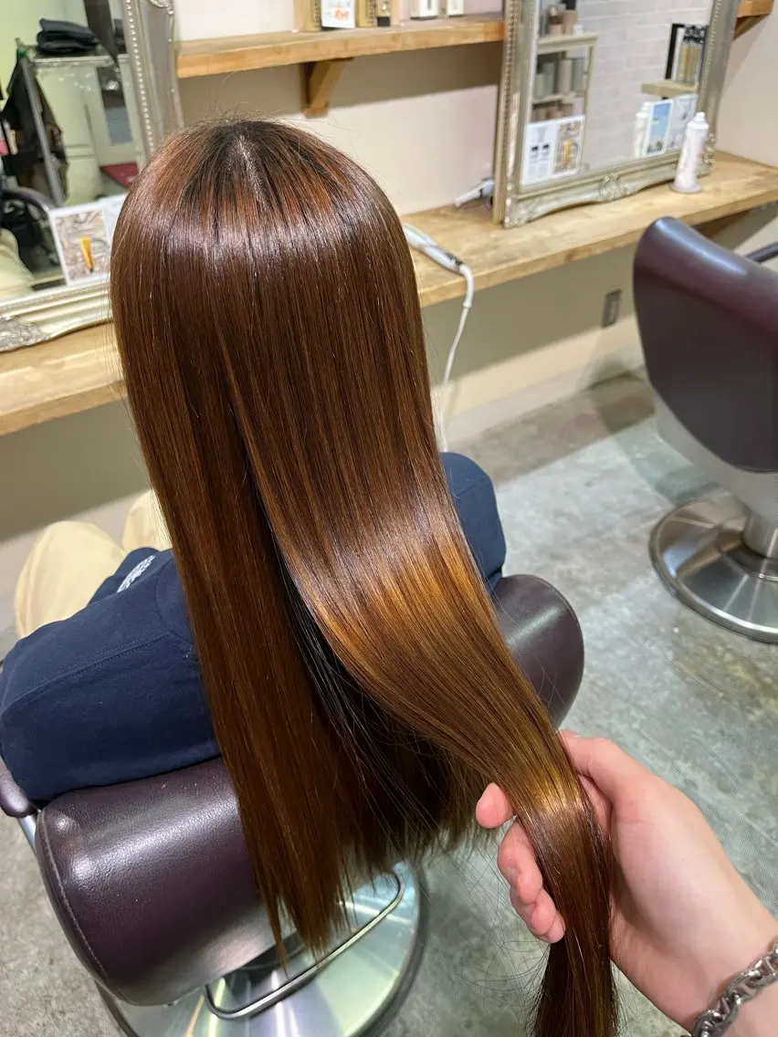 ロング トリートメント 酸性ストレート 縮毛矯正 フェザーパーマ🌙 毛流れ yuzukiのヘアスタイル