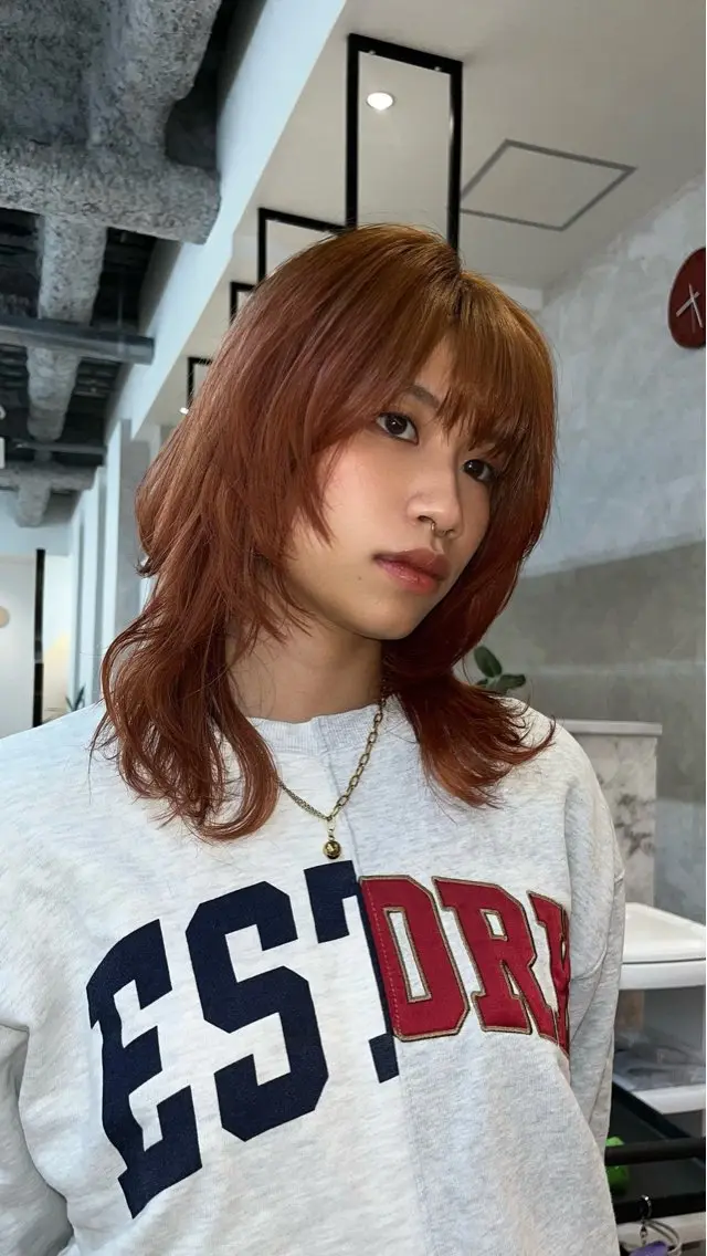 ミディアム カラー 柔らかい艶暖色 レイヤー🫧姫汝のヘアスタイル