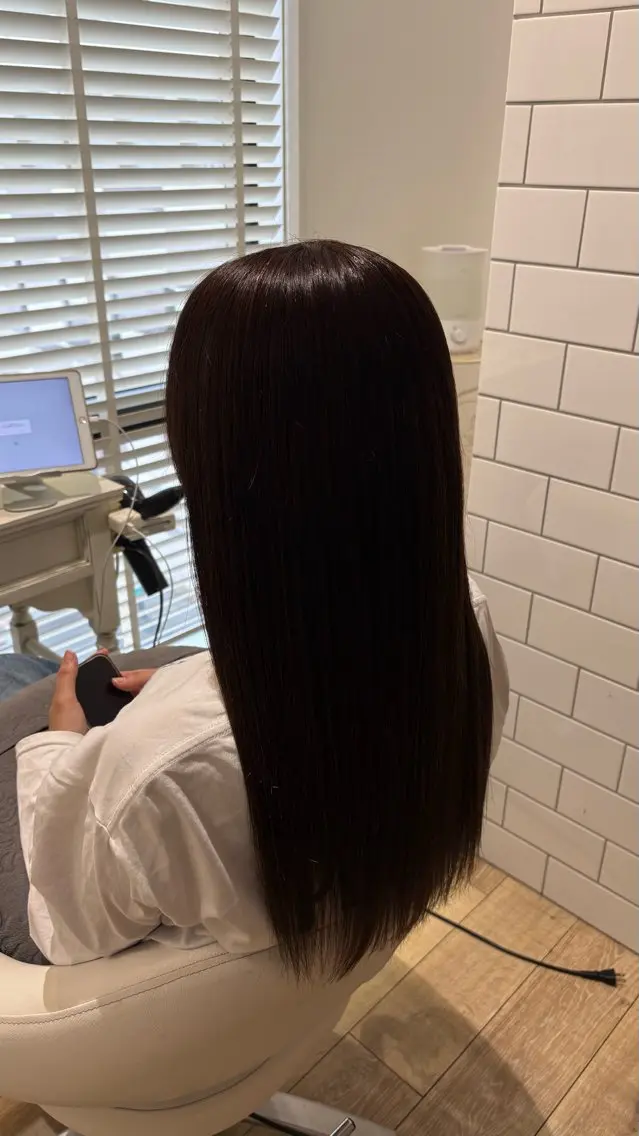ミディアム カラー カット ヘアカラー 似合わせ 顔周りYUUGAのヘアスタイル
