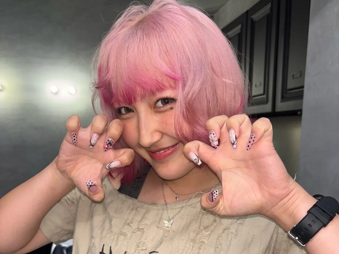 ミディアム カラー ヘアカラー デザインカラー /rioのヘアスタイル