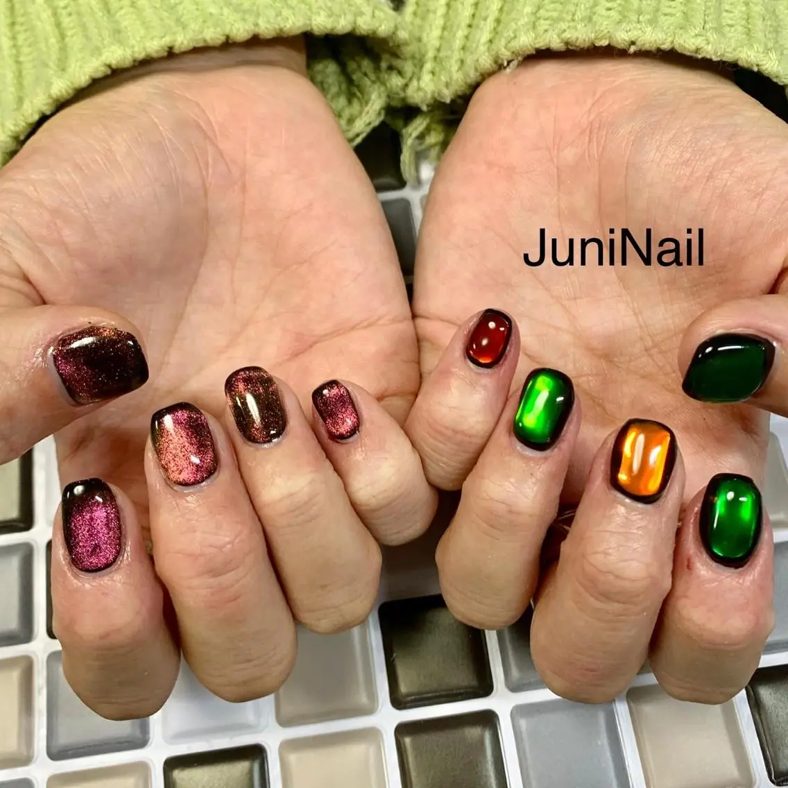 ネイル オーロラネイル クリアネイル 成人式 フラッシュネイル フレンチネイル ハンドネイル JuniNail 주니네일🇰🇷suのネイルデザイン