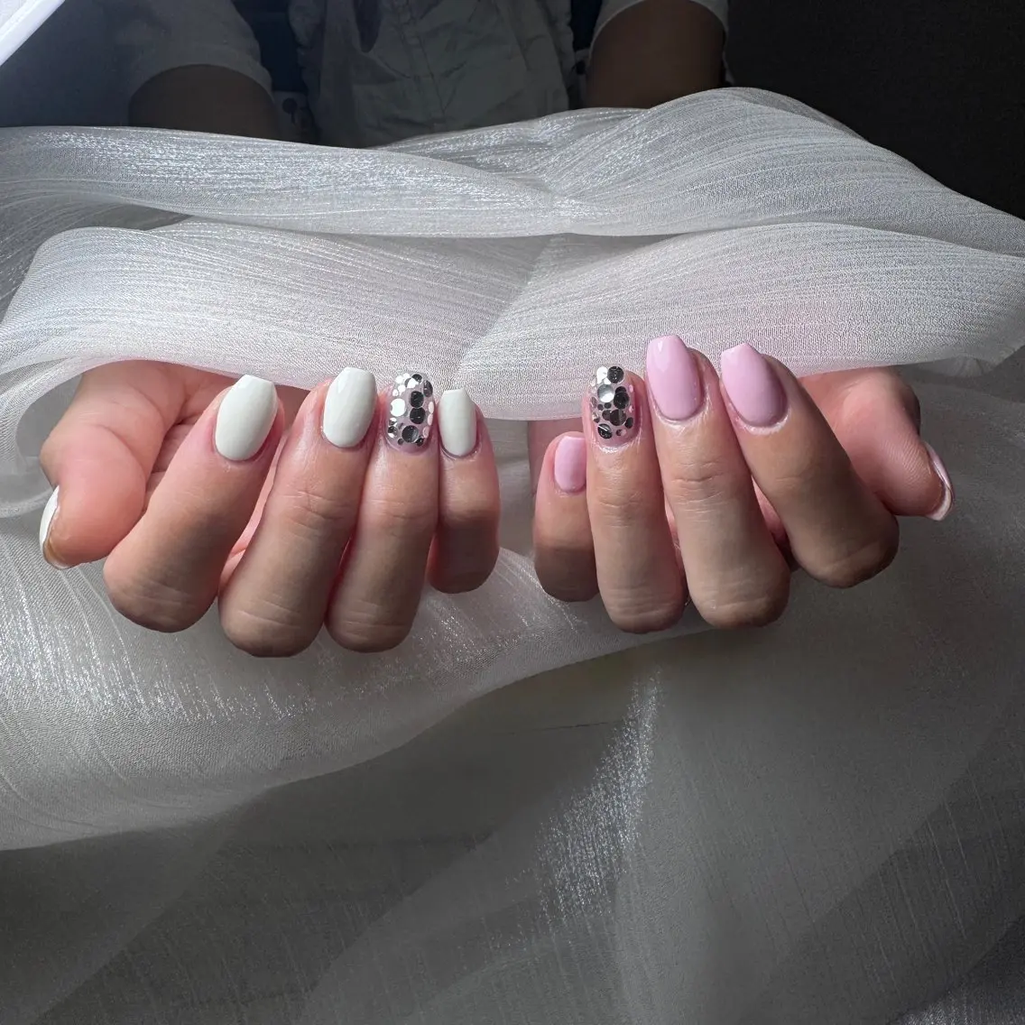ネイル チークネイル フレンチネイル グラデーション 韓国ネイル マグネットネイル Hana Nailのネイルデザイン