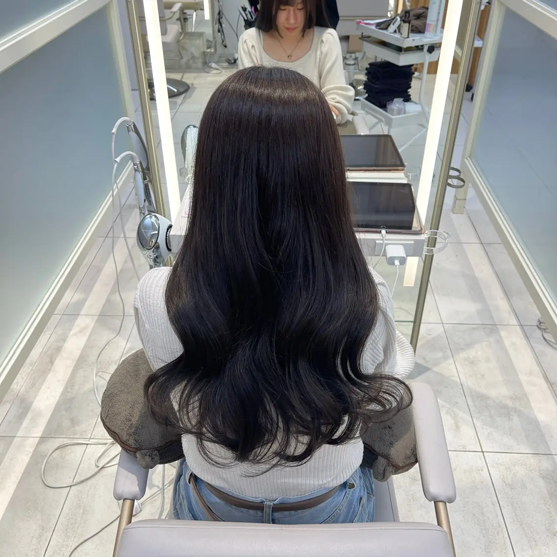 ロング カラー ヘアカラー トリートメント Hina🫧透明感 /上品/モテ🫧のヘアスタイル