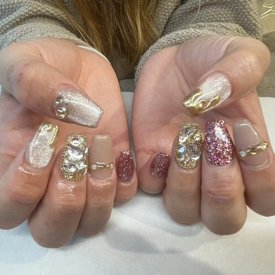 ネイル ハンドネイル 💎🐰 saki. m 🐰💎のネイルデザイン