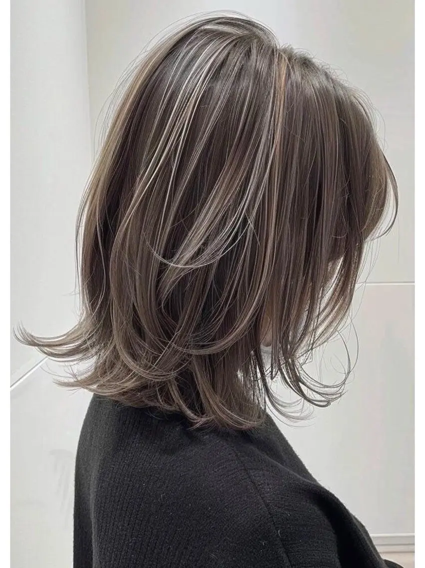 ミディアム きょうか✨ ハイライト募集中のヘアスタイル