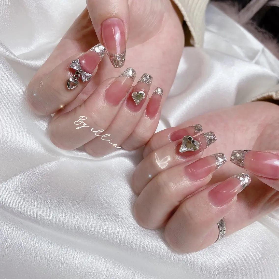 ネイル ハンドネイル ハンドケア 閨匠ビューティサロン 新橋店♡Ellieのネイルデザイン