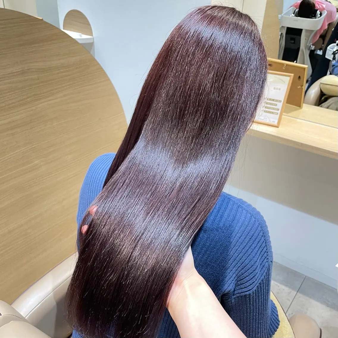 ロング カラー ラベンダーカラー MIKU .のヘアスタイル