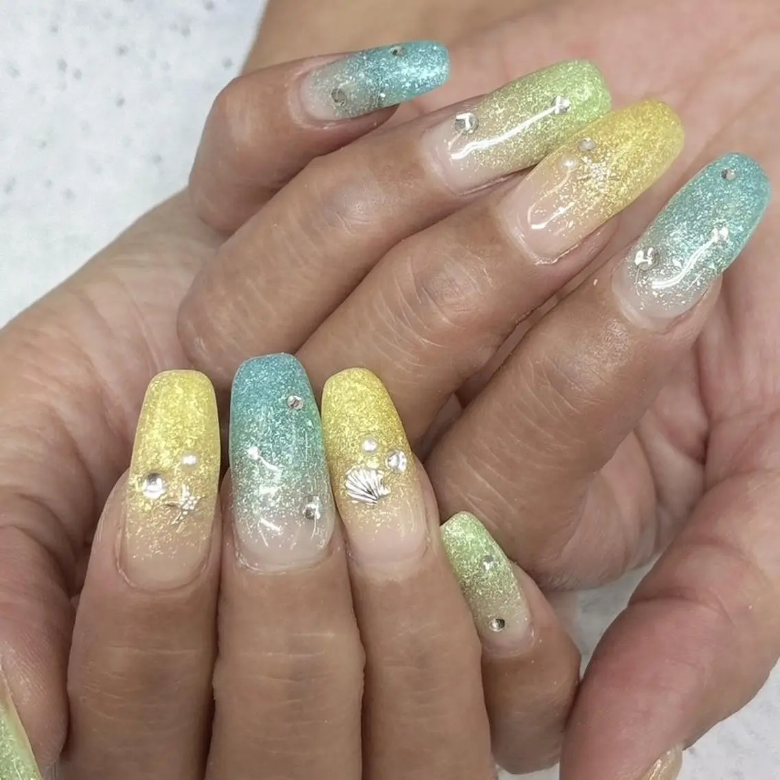 ネイル Nail salon Honey Beeのネイルデザイン