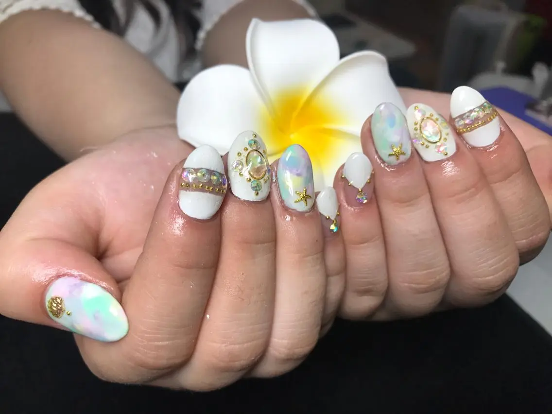 ネイル ハンドネイル Mana‪ ‪·͜· ❤︎‬のネイルデザイン