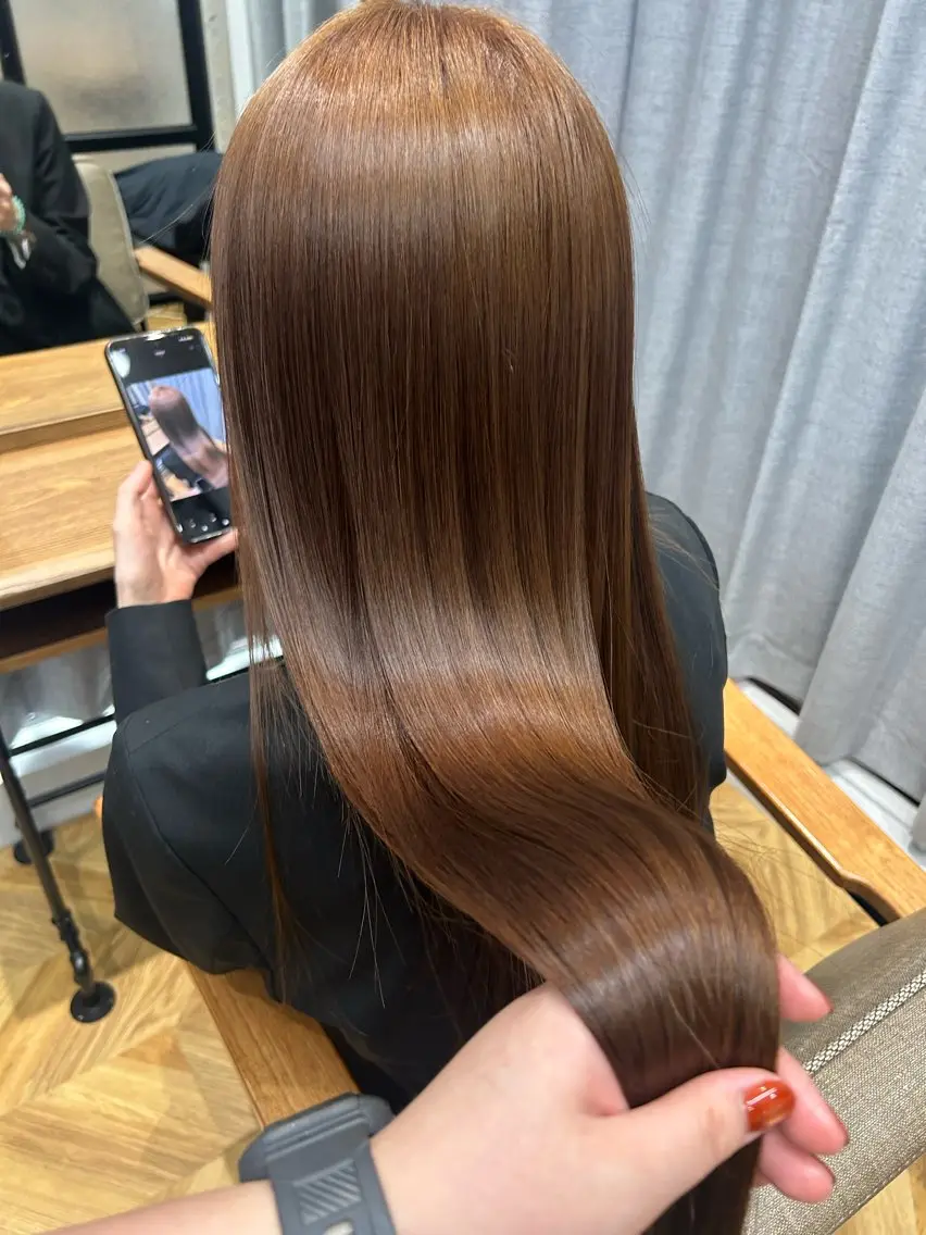 ロング カラー カット ヘアカラー 縮毛矯正 🪄✨艶髪✨🪄 いわさきのヘアスタイル
