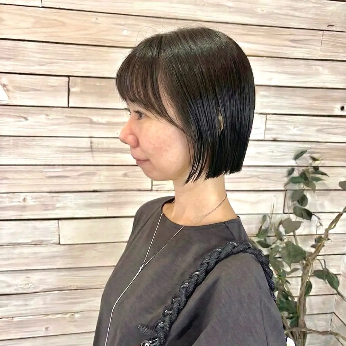 ミディアム 切りっぱなしボブ ボブ カット ヘアカラー ボブ指名多数◎ 田中夕子のヘアスタイル