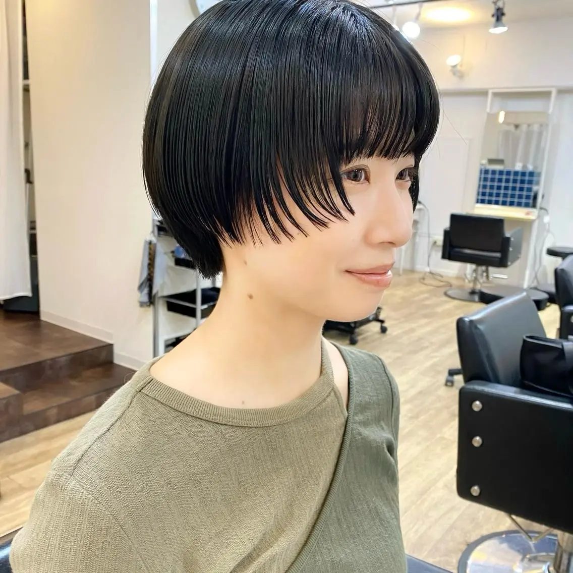 ショート ボブ ハイライト 髪質改善 ショートヘア mai 🎀 / 梅田美容室のヘアスタイル