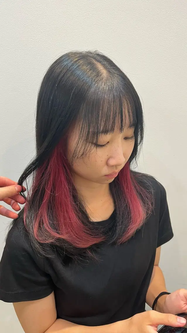 セミロング ヘアカラー 岡野 豪のヘアスタイル