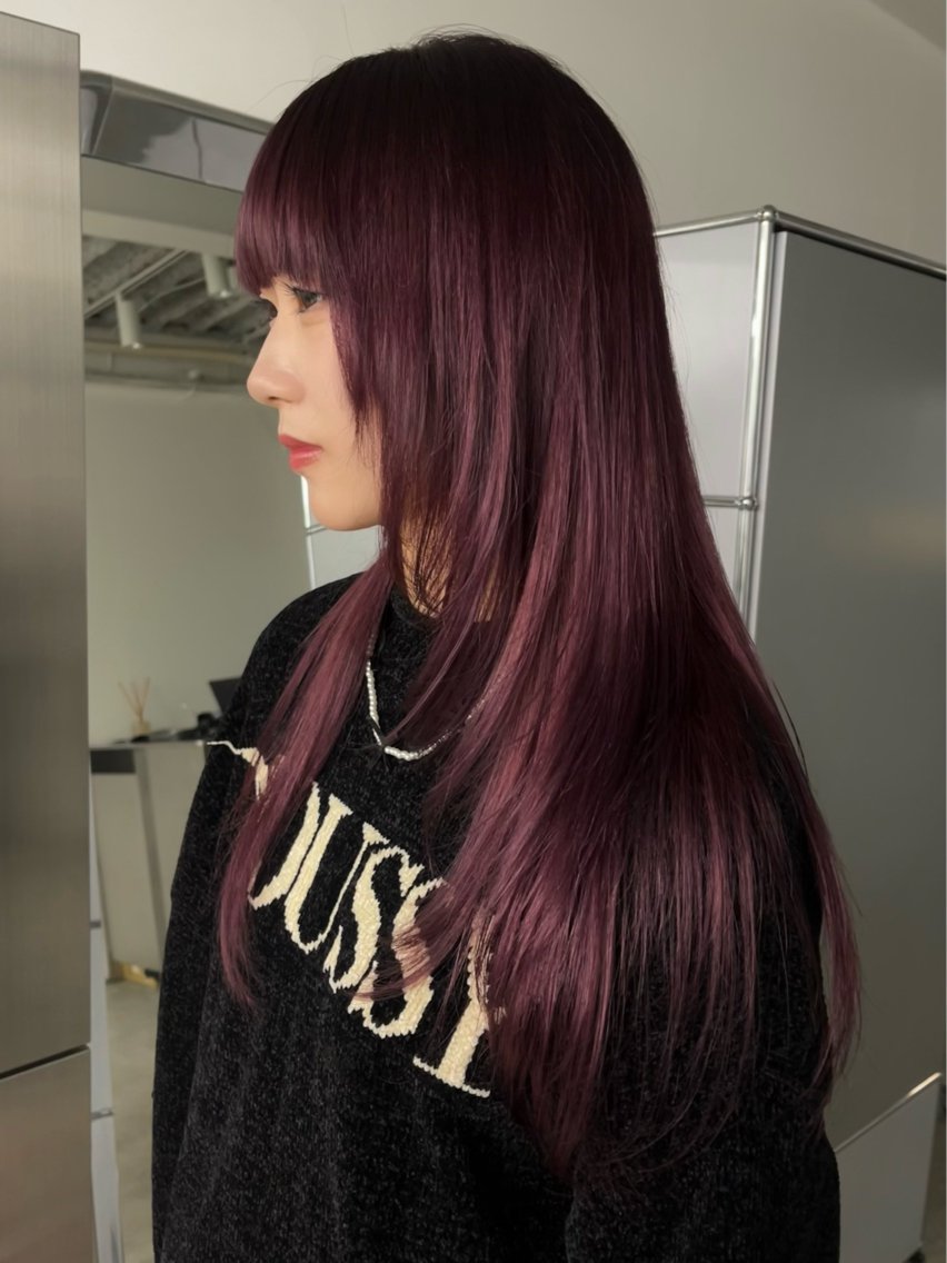 ロング ロングレイヤー レイヤーカット ロング ヘアカラー トリートメント 天神/レイヤー特化 ハイトーン/デザインのヘアスタイル