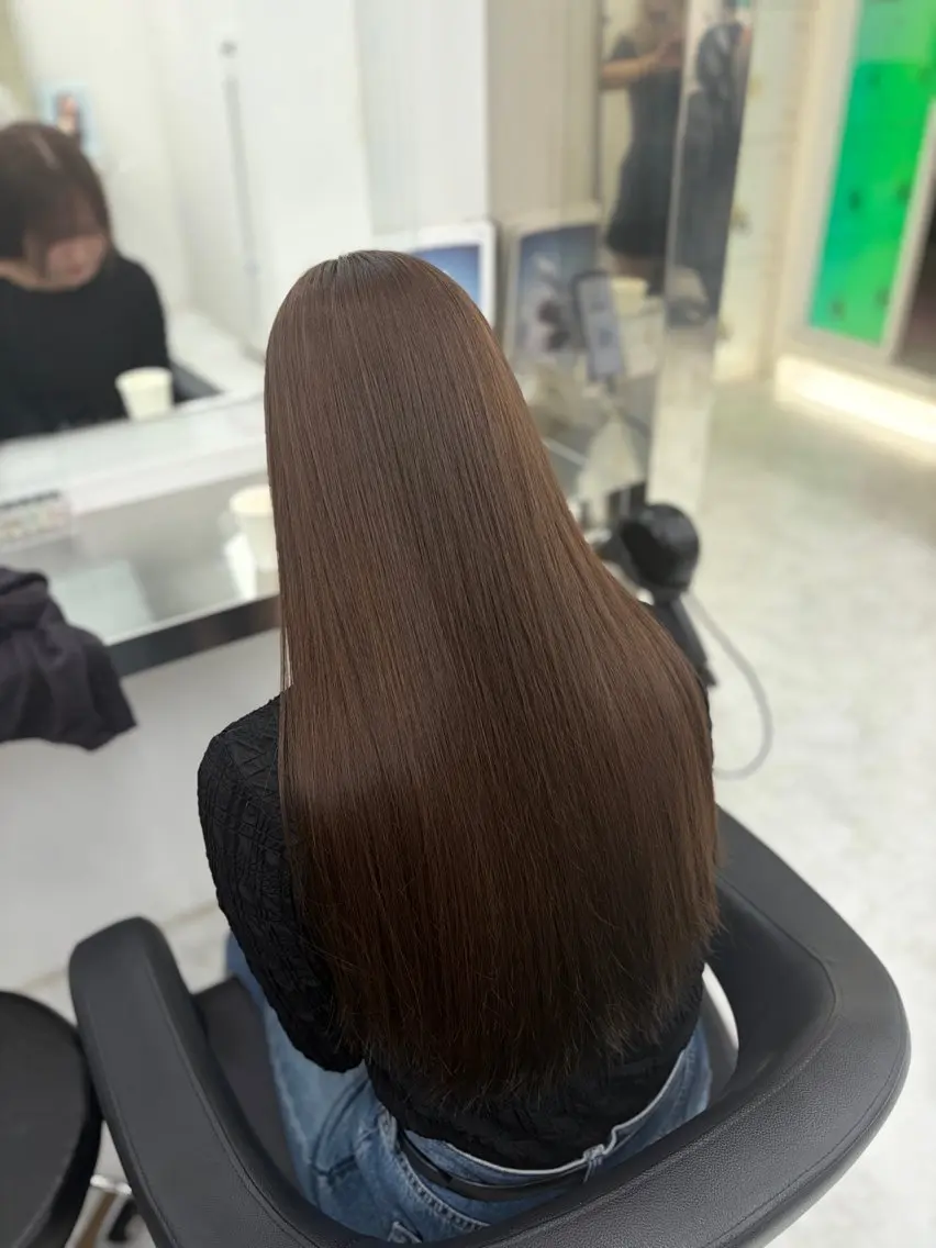 カラー カット ヘアカラー トリートメント ヘアセット 透明感うる艶カラー 🤍MANAMIのヘアスタイル