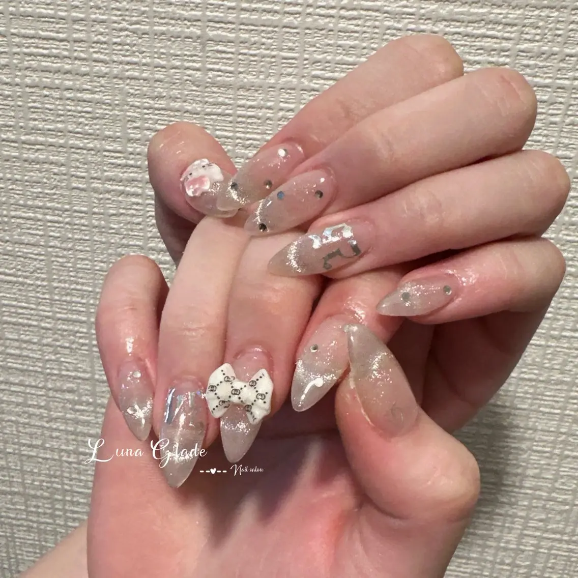 ネイル ハンドネイル Luna Gladeのネイルデザイン