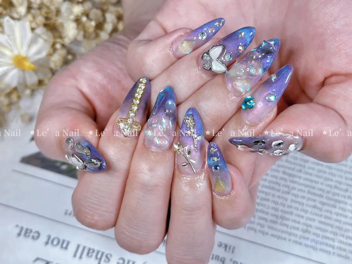 セミロング カラー ネイル Le’a NailSalonのネイルデザイン
