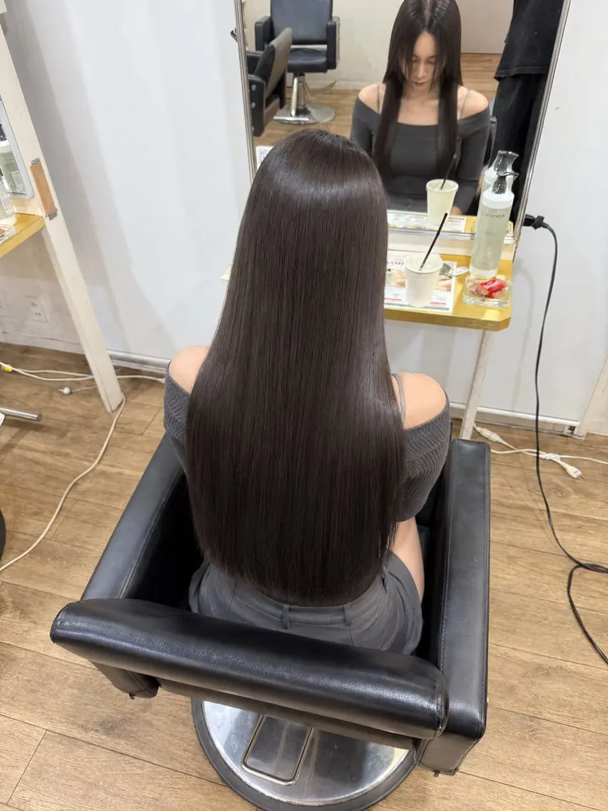 ロング カラー ヘアカラー 縮毛矯正 髪質改善/縮毛矯正/ 梅田/艶カラー/晴貴のヘアスタイル