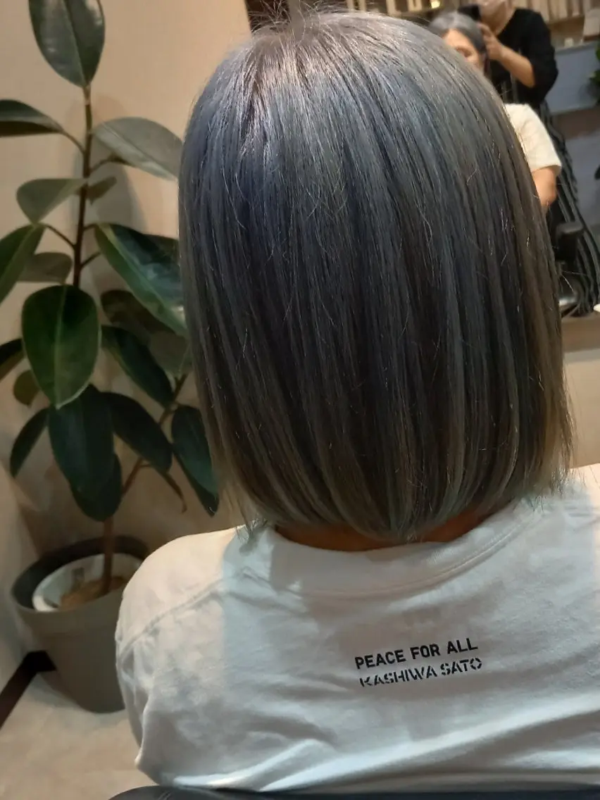 ミディアム 髪質改善 トリートメント ヘアカラー トリートメント 上原 嘉代子のヘアスタイル