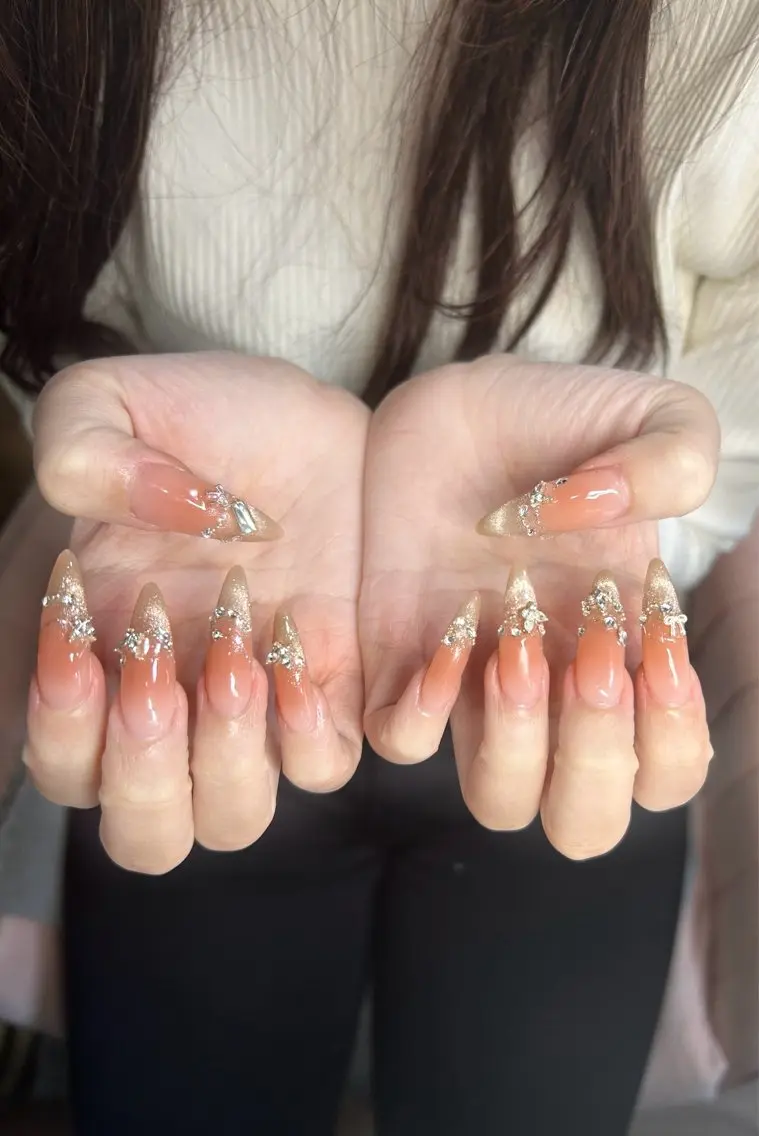 ネイル アートネイル オーロラネイル チークネイル 長さ出し フットネイル Smile nails92のネイルデザイン