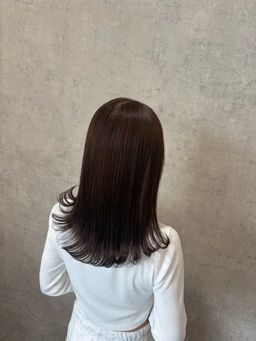 ロング ヘアカラー 艶髪/透明感カラー 下山 萌華のヘアスタイル