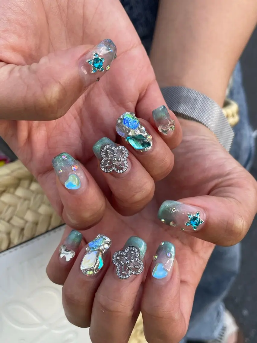 ネイル ハンドネイル Same🎀 所沢ネイルサロンのネイルデザイン