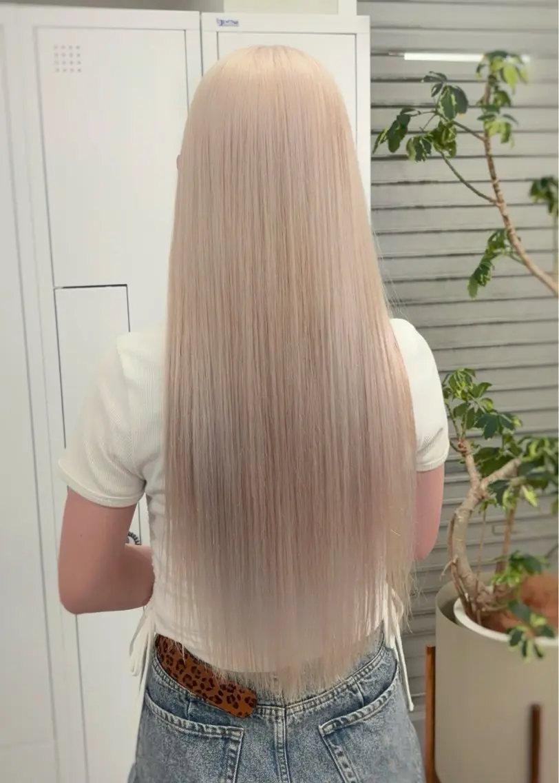 【ブリーチモデル募集✨】2ケアブリーチカラー+髪質改善tr《大阪梅田、中崎町、ピンクカラー、ミルクティー、ボルドー》の写真