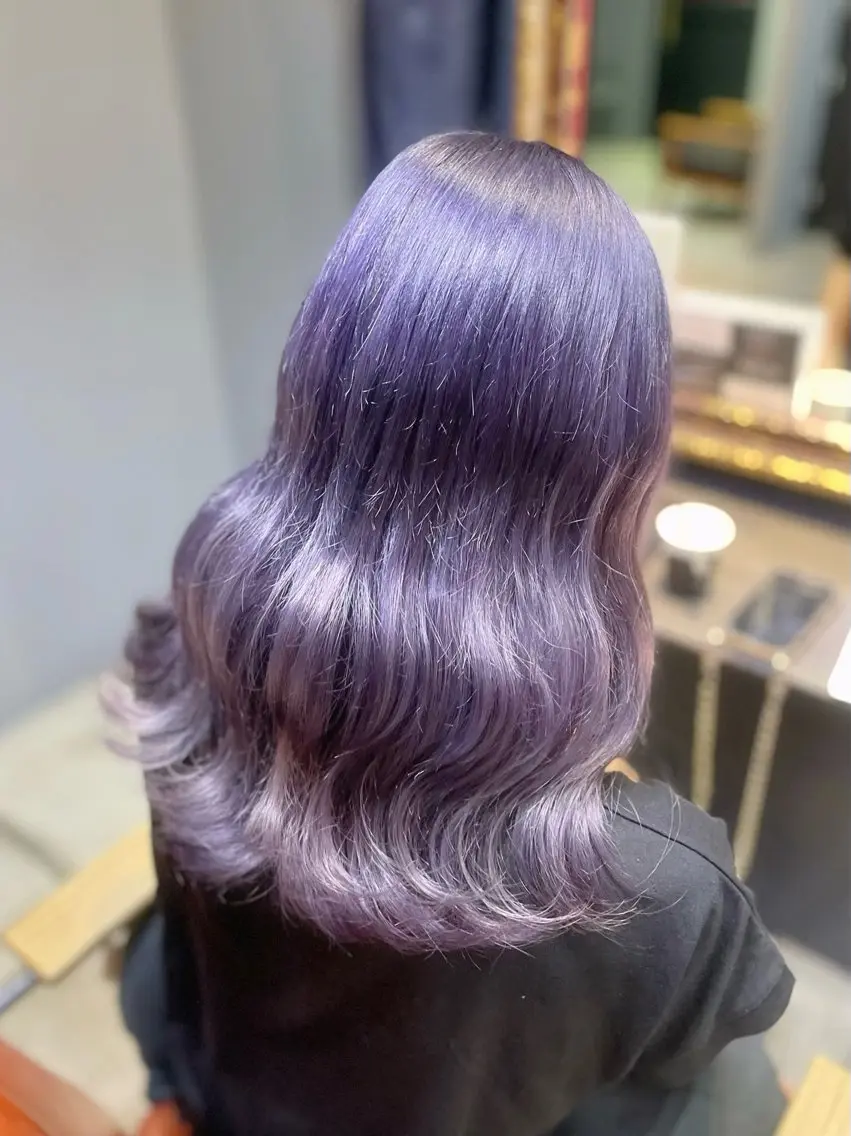 セミロング カラー ブリーチ パープルカラー 前髪、顔まわりカット 🎀ゆうなのヘアスタイル