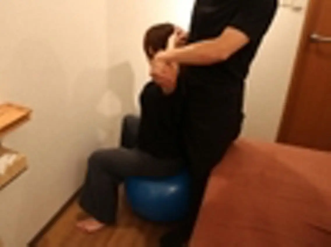 【運動療法】軽く動きながらほぐすストレッチ整体(トレーニング整体はダイエットにも◎)60分の写真